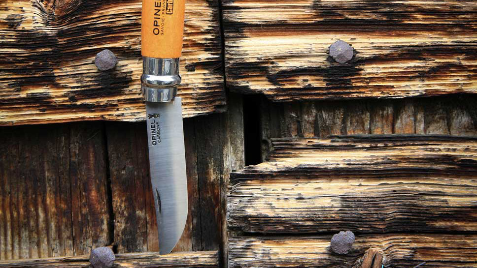 Opinel N°09 Carbon - składany nóż z ostrzem ze stali węglowej